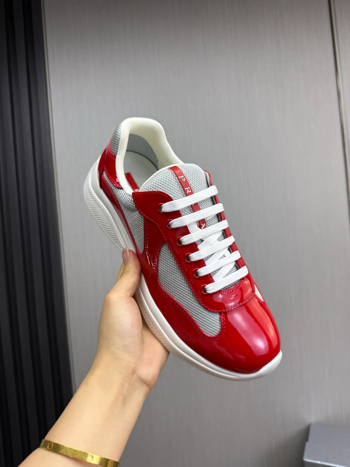 Men's shoes 640💰 [PRADA] Hot selling items🔥Must be recommended every day~~ Official website synchronized, 1:1 high quality shipments✔️ Imported cowhide fabric, rubber material + cowhide lining, original bottom, high-end airplane box packaging🎁 38-45 (38.45 custom-made, non-returnable)